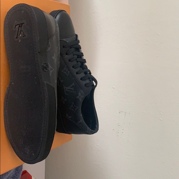 Louis Vuitton Match Up Sneakers - Picture 2 of 3